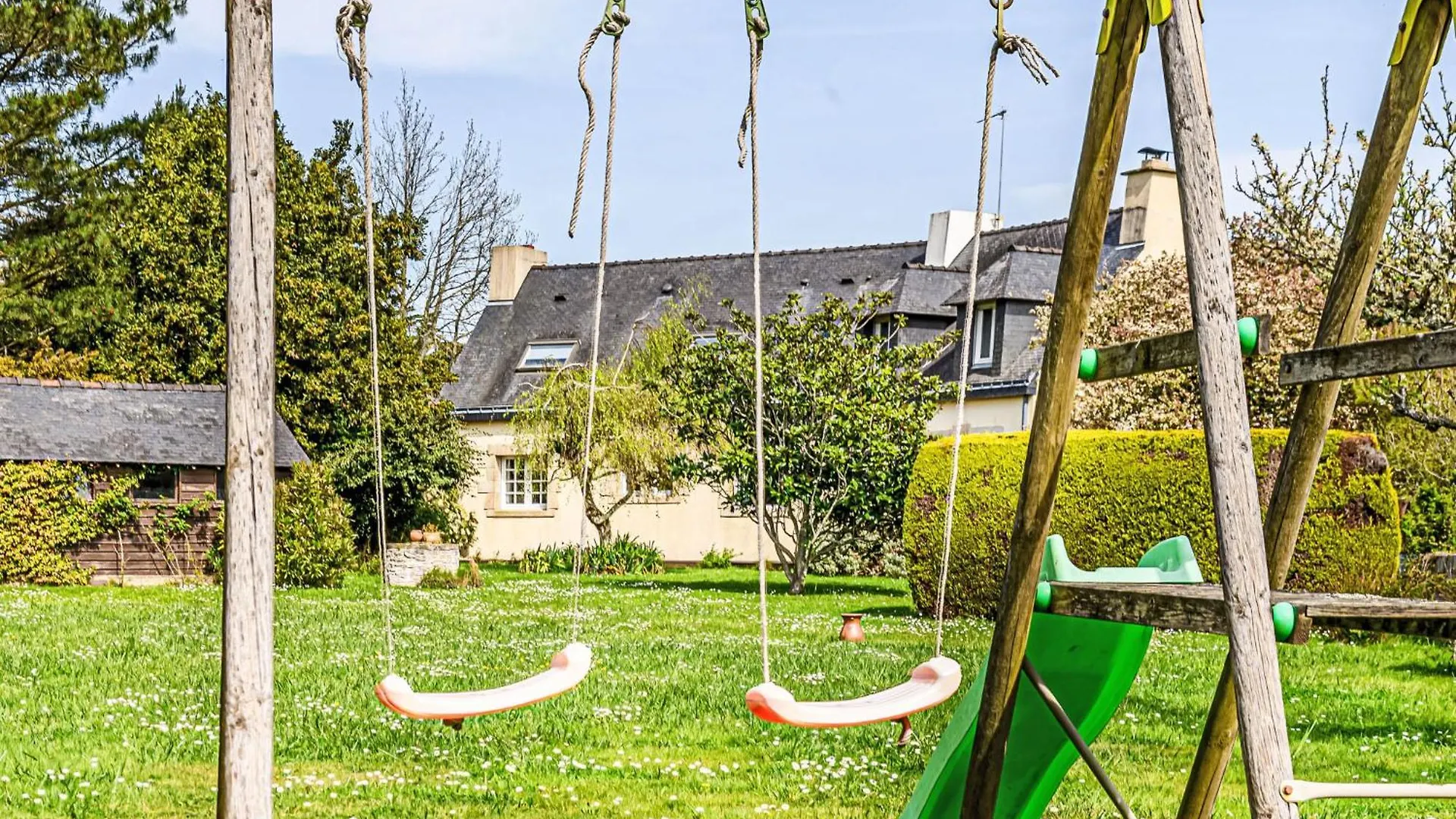Holiday Home Maison De Kerinis By Interhome Locmariaquer